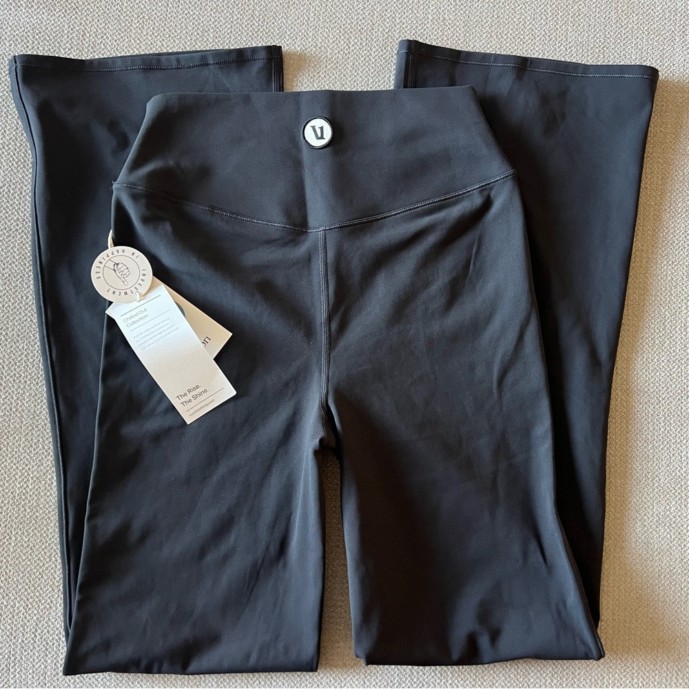 Vuori Charcoal Flare Pants